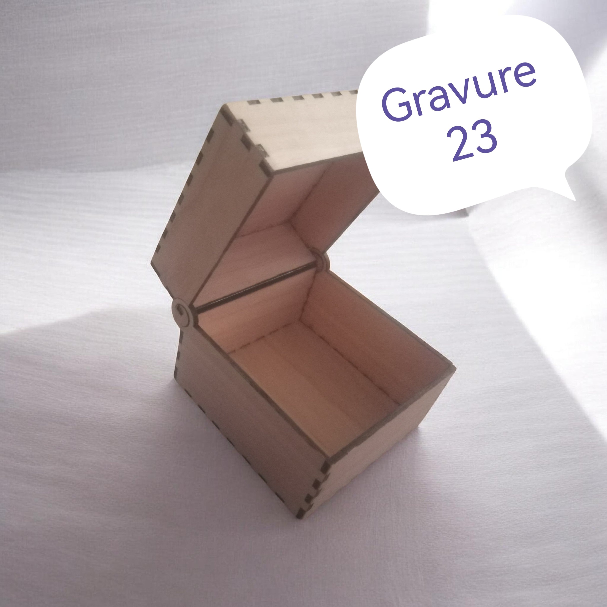 BOITE EN BOIS